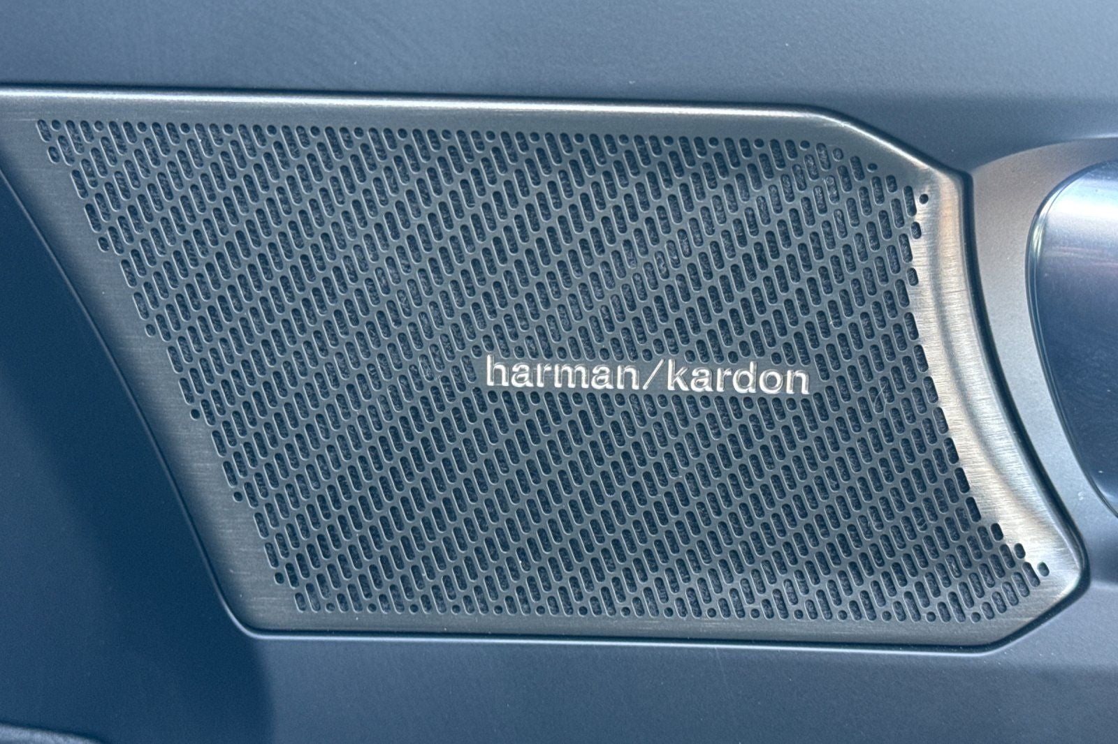 2023 Volvo C40 Recharge Pure Electric Ultimate