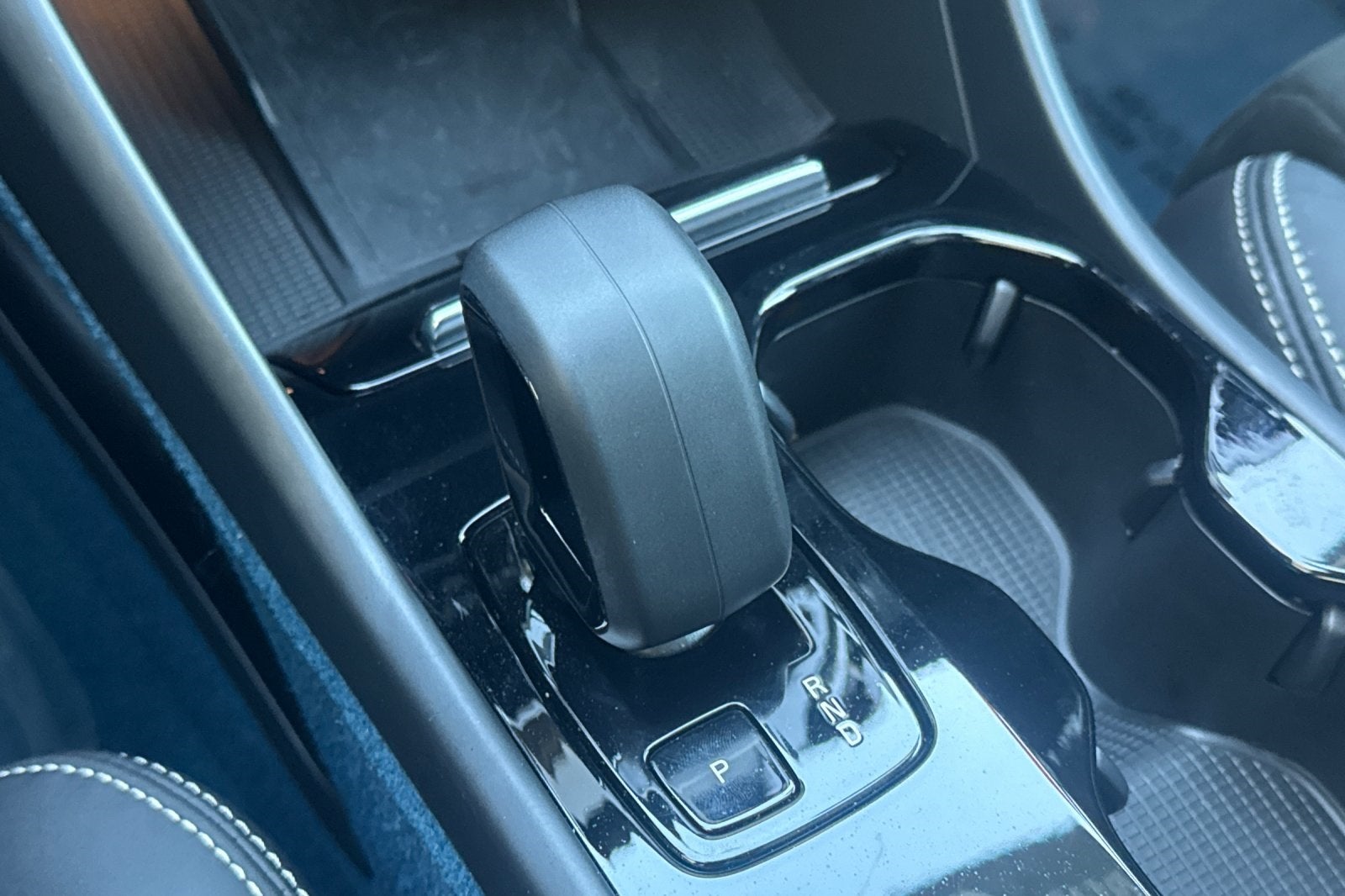 2023 Volvo C40 Recharge Pure Electric Ultimate