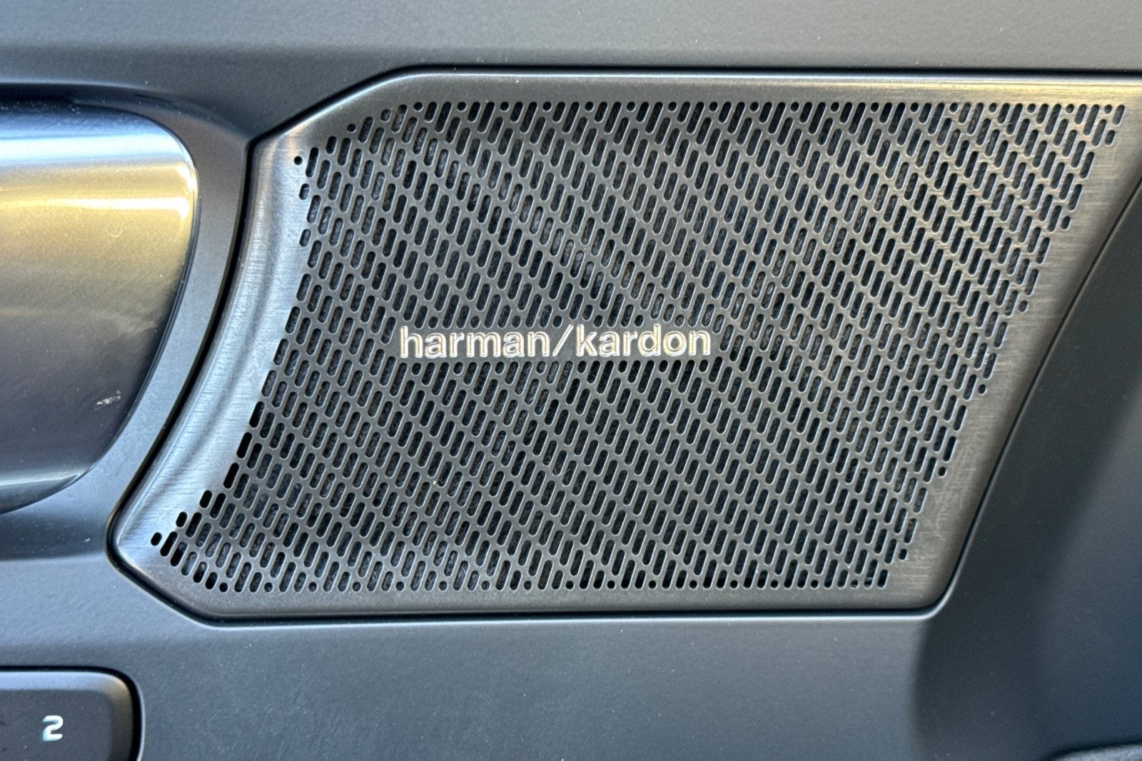 2023 Volvo C40 Recharge Pure Electric Ultimate