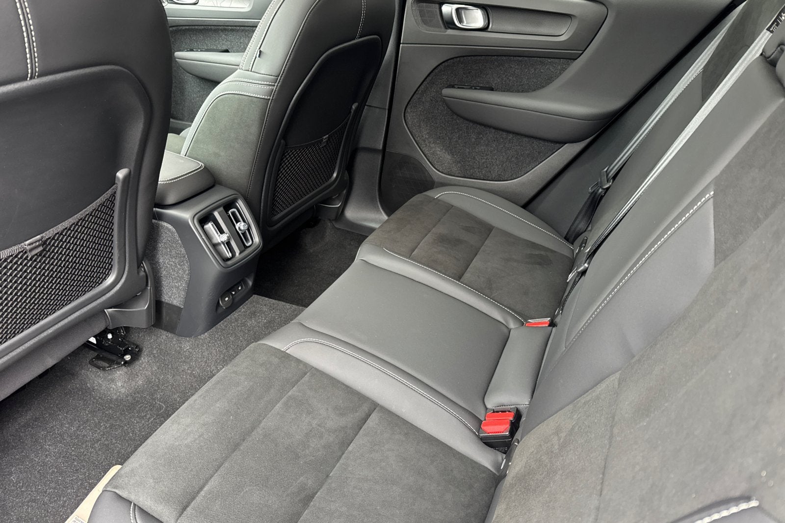 2023 Volvo C40 Recharge Pure Electric Ultimate