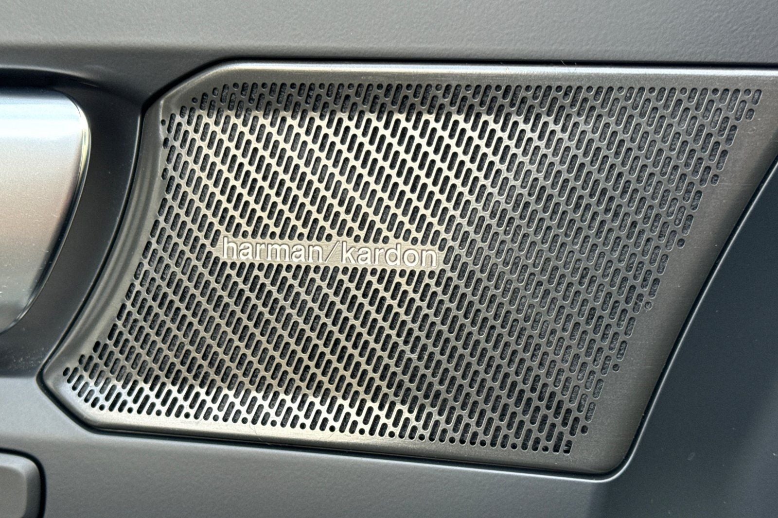 2023 Volvo C40 Recharge Pure Electric Ultimate