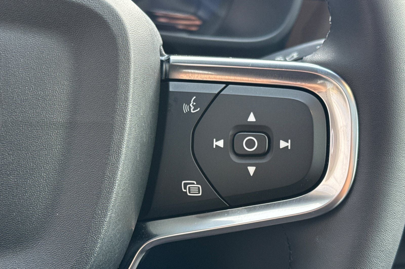 2023 Volvo C40 Recharge Pure Electric Ultimate