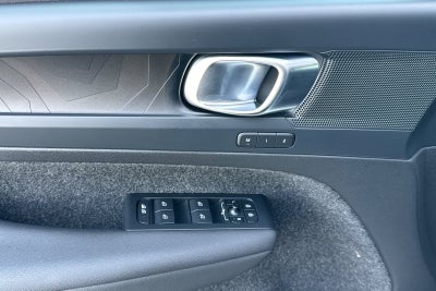 2023 Volvo XC40 Recharge Pure Electric Twin Plus