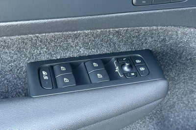 2023 Volvo XC40 Recharge Pure Electric Twin Plus