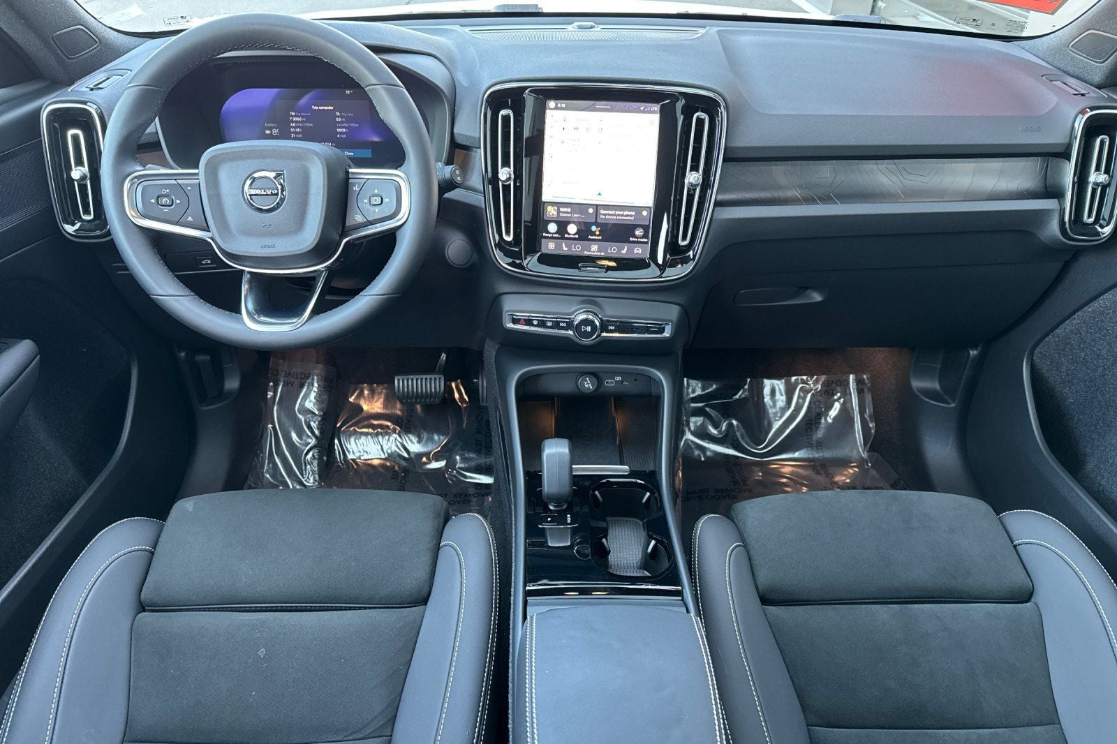 2023 Volvo XC40 Recharge Pure Electric Twin Plus