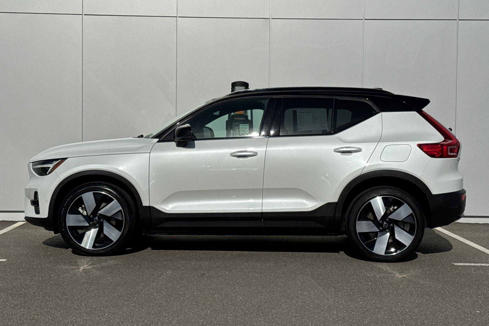 2023 Volvo XC40 Recharge Pure Electric Twin Plus