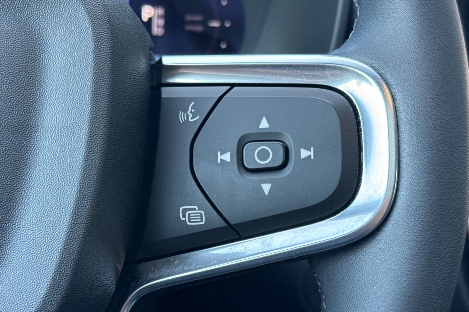 2023 Volvo XC40 Recharge Pure Electric Twin Plus