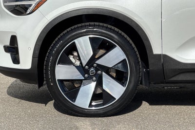 2023 Volvo XC40 Recharge Pure Electric Twin Plus