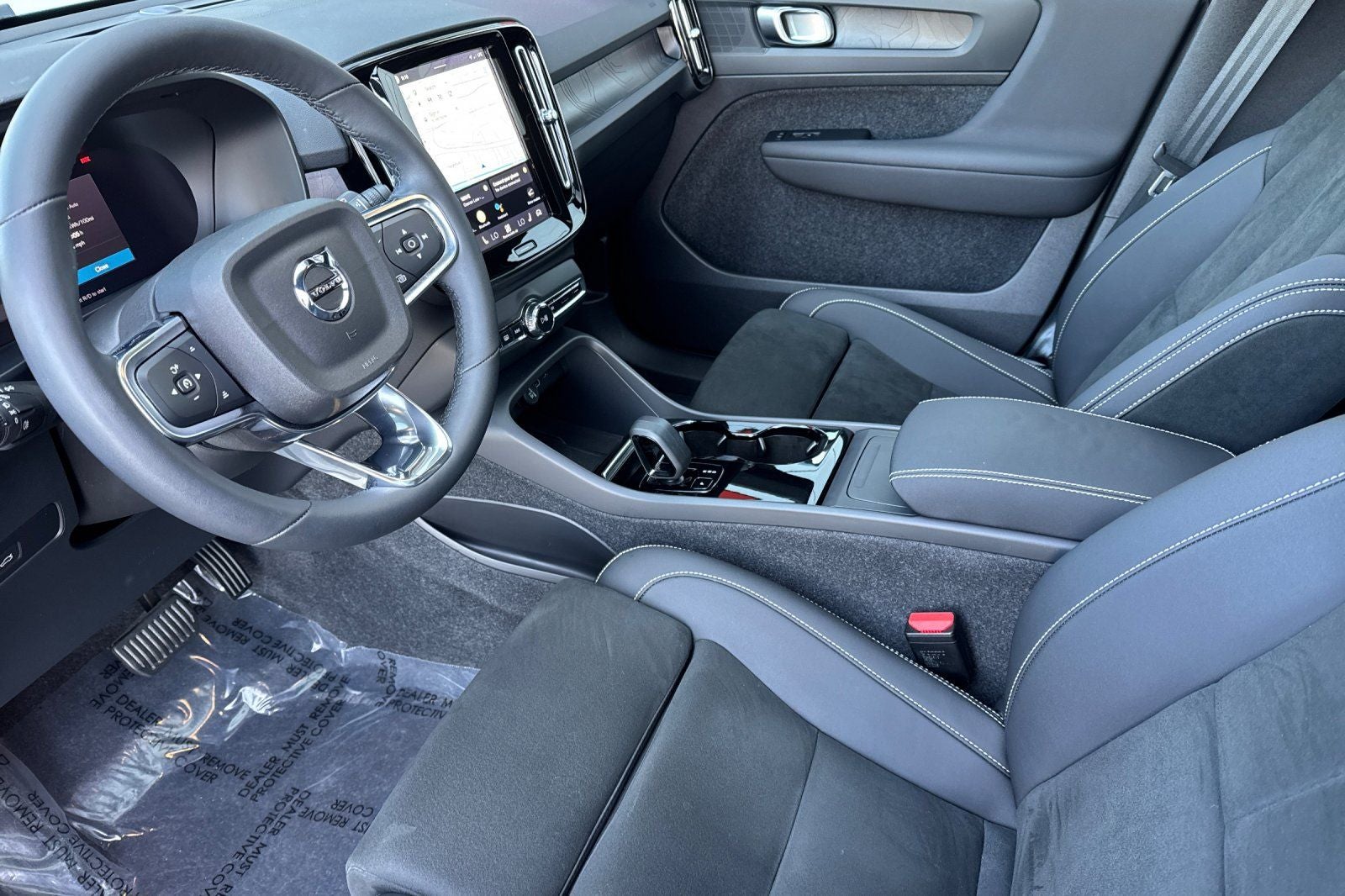 2023 Volvo XC40 Recharge Pure Electric Twin Plus