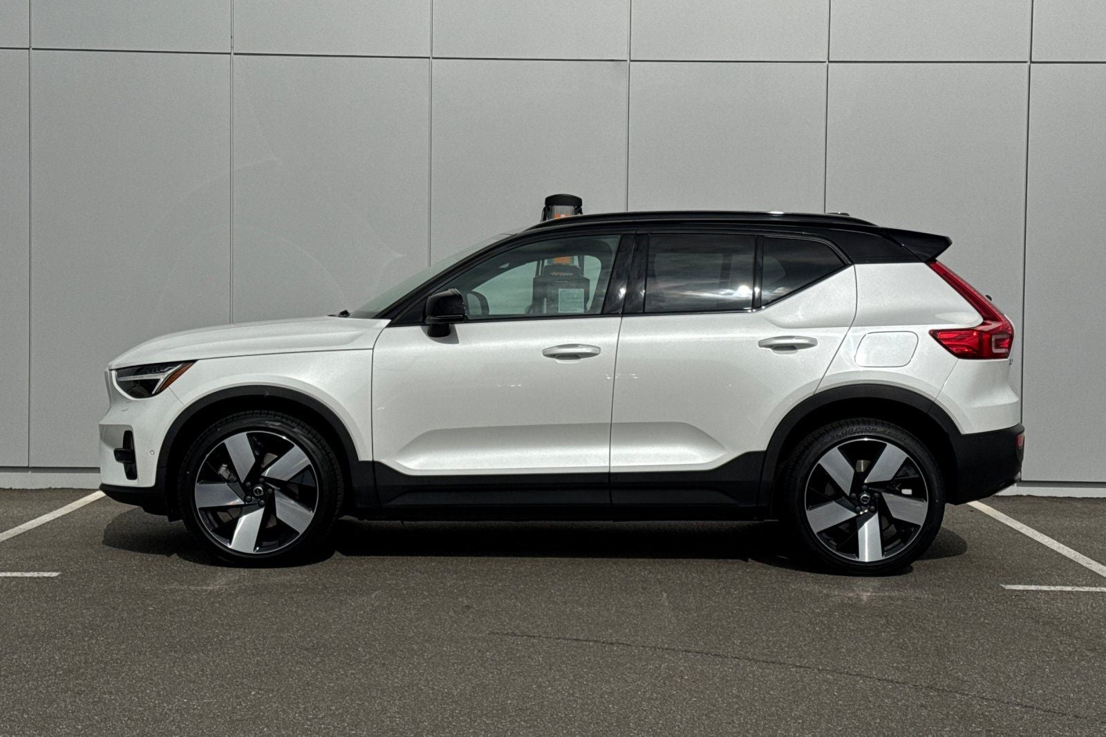 2023 Volvo XC40 Recharge Pure Electric Ultimate