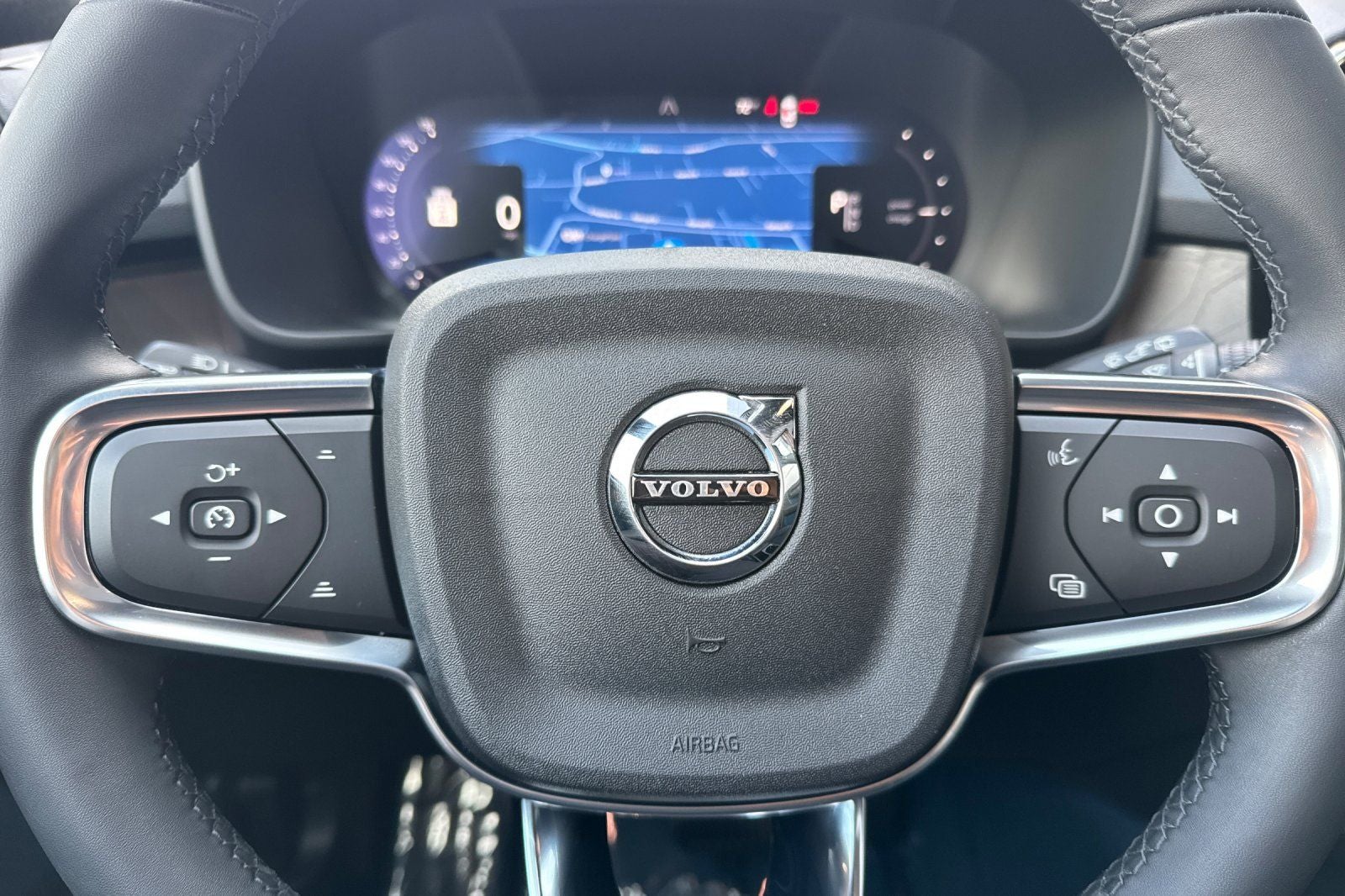 2023 Volvo XC40 Recharge Pure Electric Ultimate