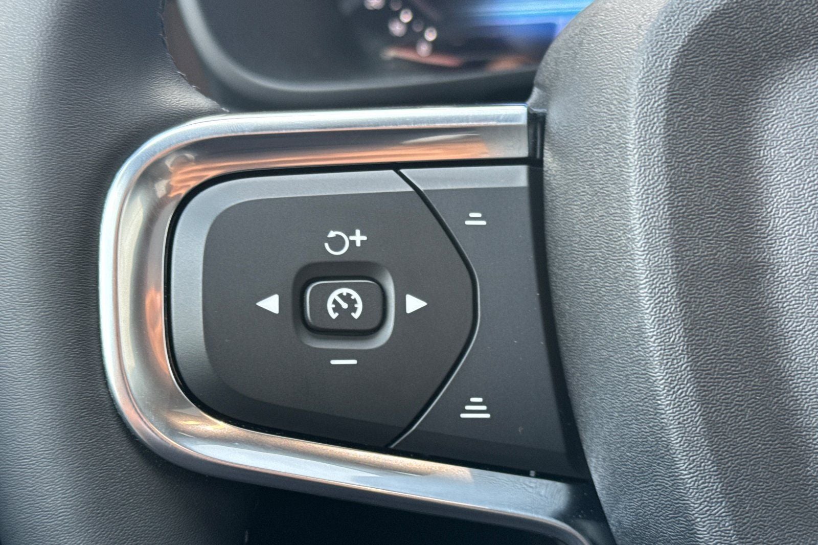 2023 Volvo XC40 Recharge Pure Electric Ultimate
