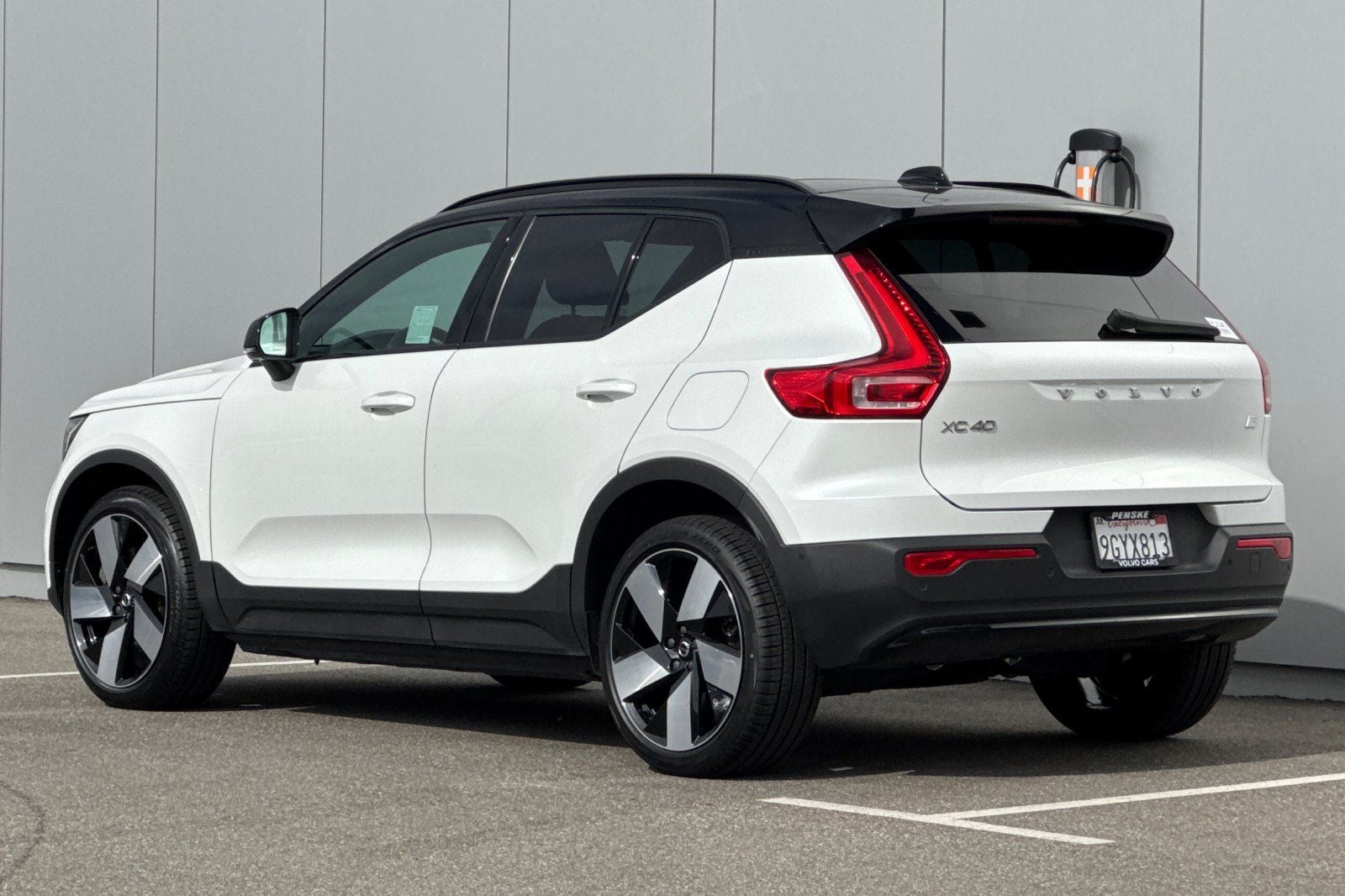 2023 Volvo XC40 Recharge Pure Electric Ultimate