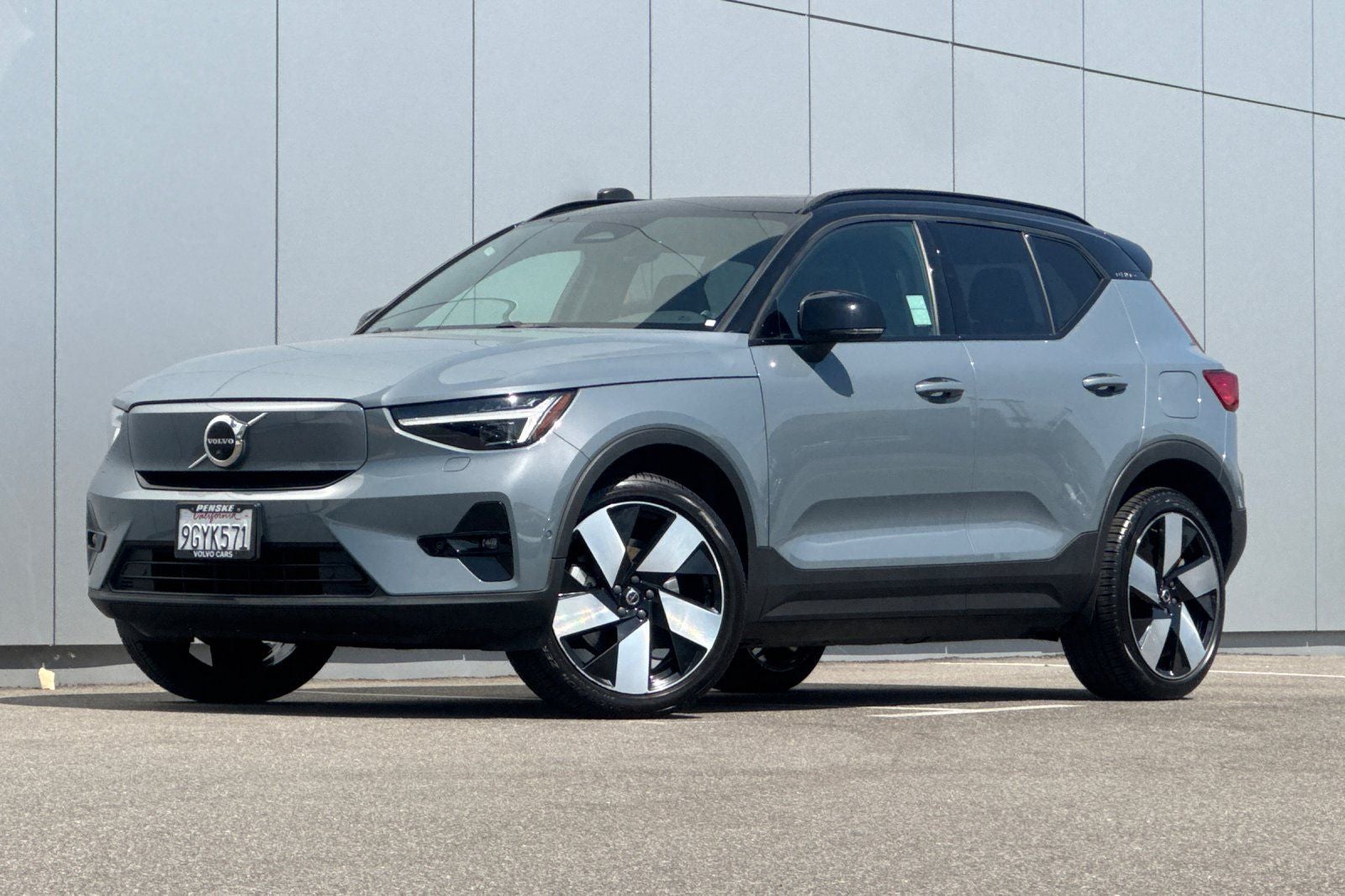 2023 Volvo XC40 Recharge Pure Electric Ultimate