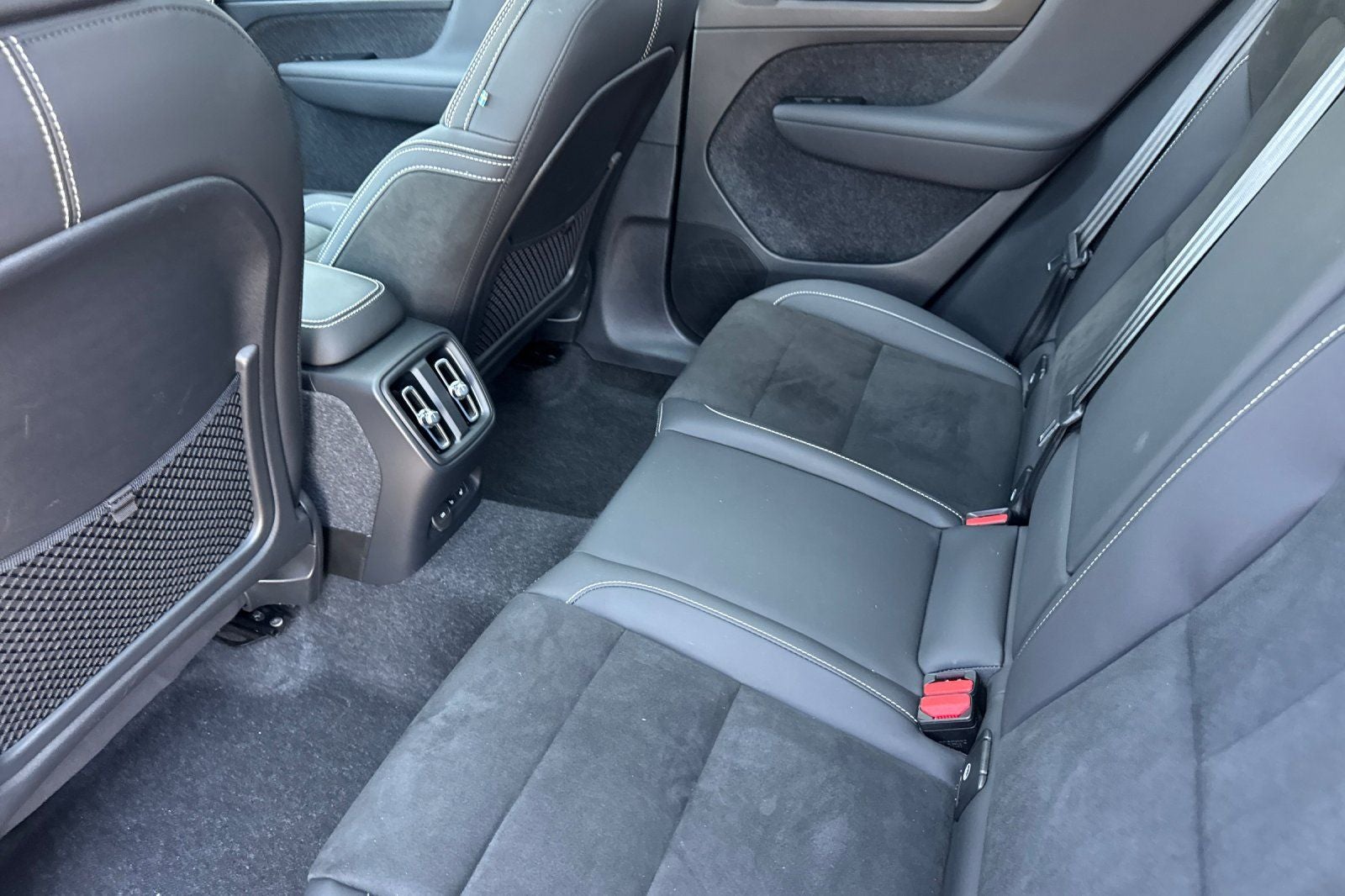 2023 Volvo XC40 Recharge Pure Electric Ultimate