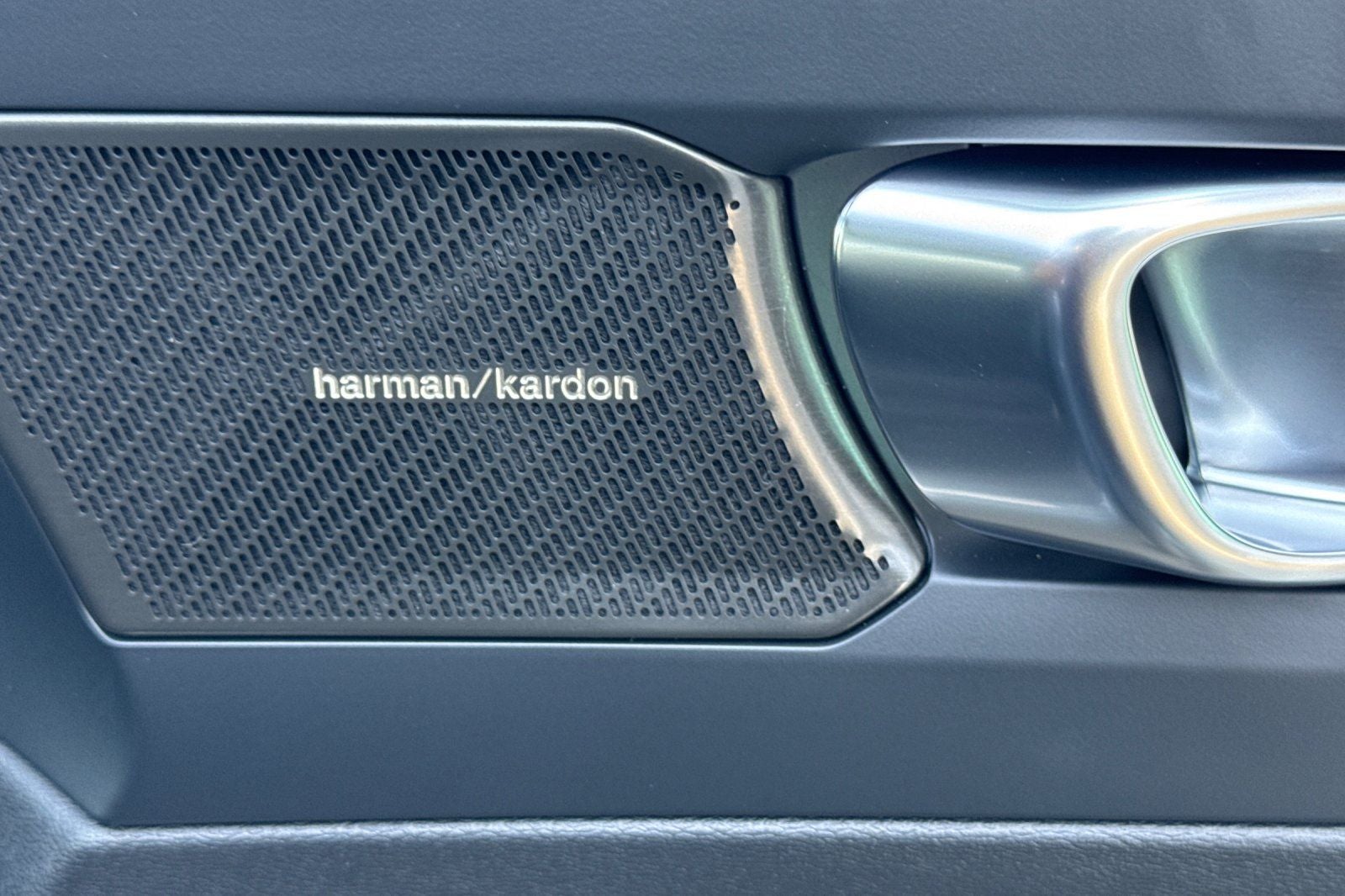 2023 Volvo XC40 Recharge Pure Electric Ultimate