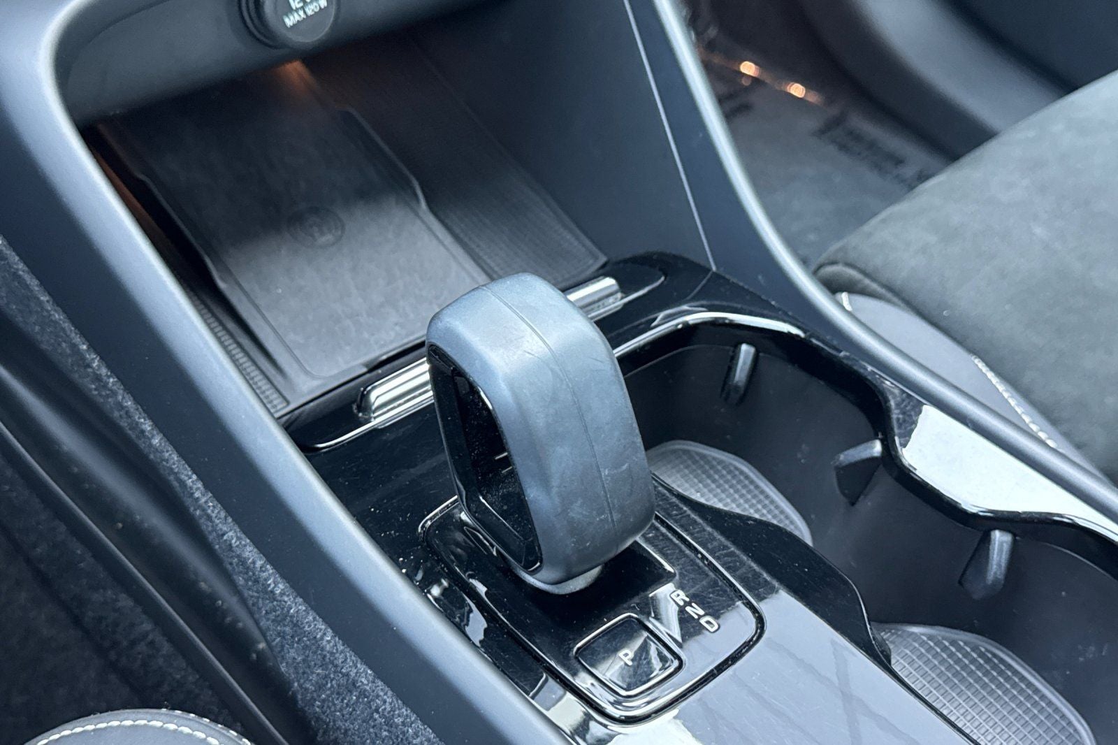 2023 Volvo XC40 Recharge Pure Electric Ultimate