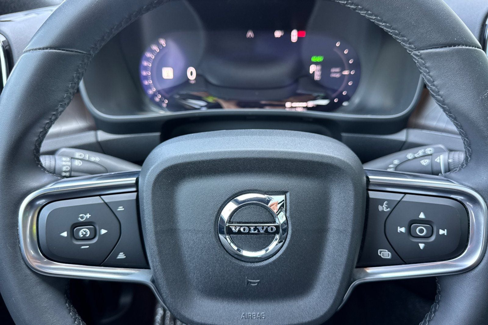 2023 Volvo XC40 Recharge Pure Electric Ultimate