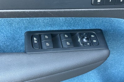 2023 Volvo XC40 Recharge Pure Electric Ultimate