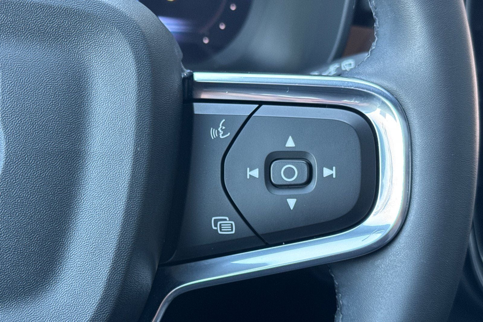 2023 Volvo XC40 Recharge Pure Electric Ultimate