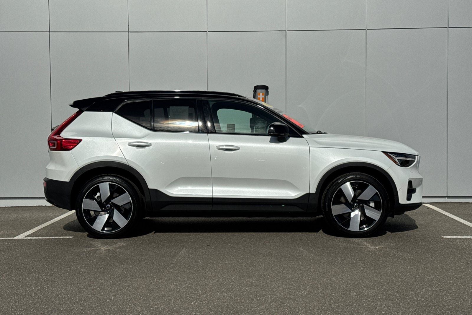 2023 Volvo XC40 Recharge Pure Electric Ultimate