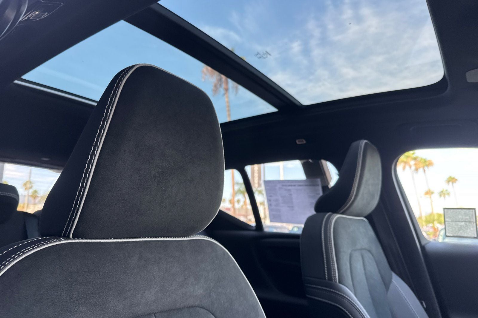 2023 Volvo XC40 Recharge Pure Electric Ultimate