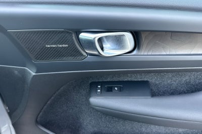 2023 Volvo XC40 Recharge Pure Electric Ultimate