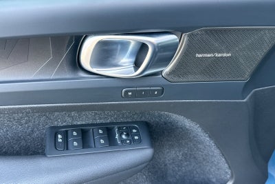 2023 Volvo XC40 Recharge Pure Electric Ultimate