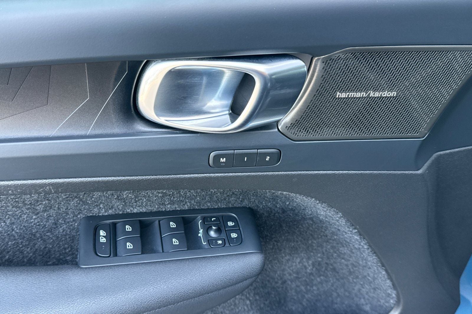 2023 Volvo XC40 Recharge Pure Electric Ultimate