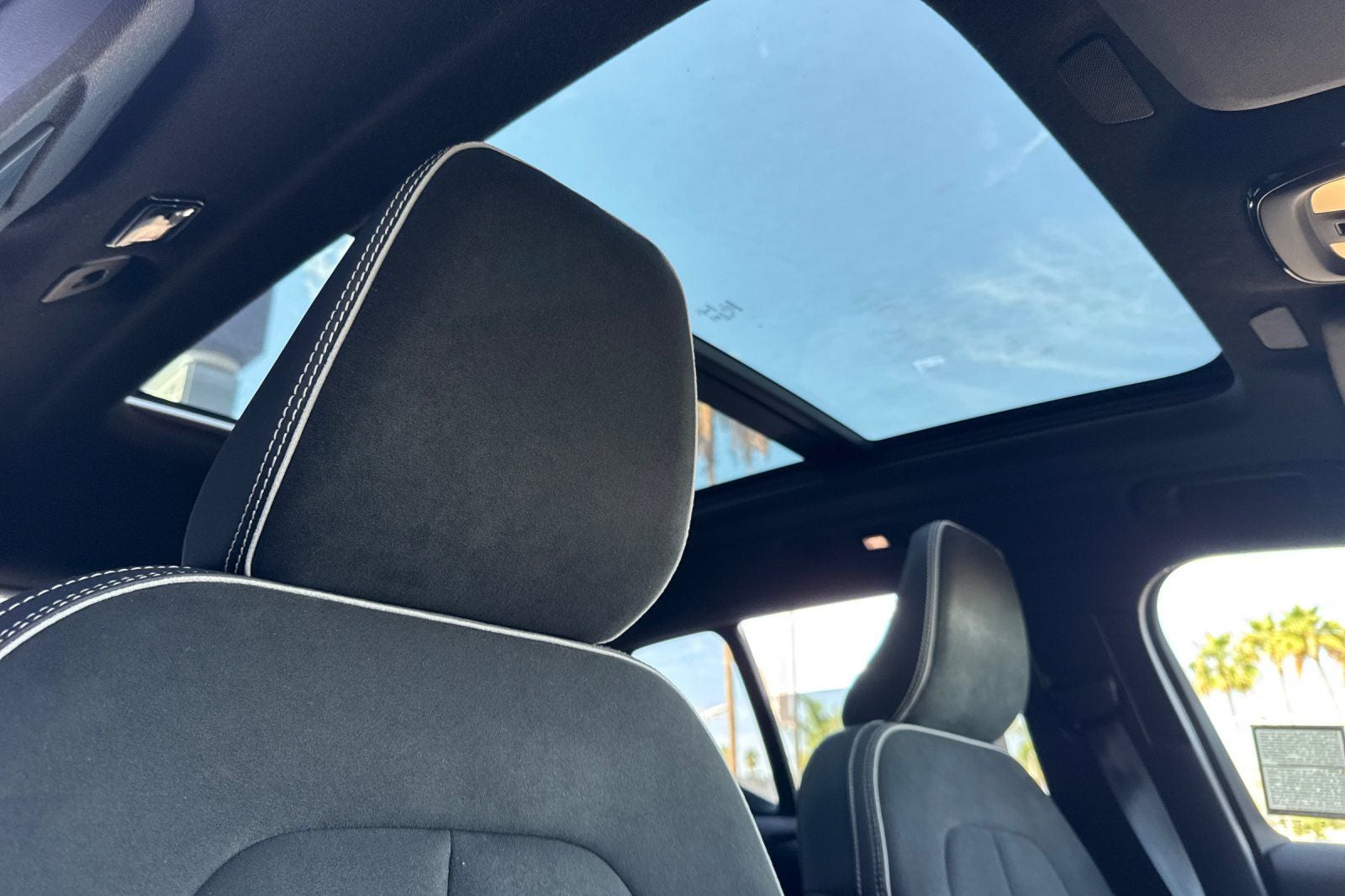 2023 Volvo XC40 Recharge Pure Electric Ultimate