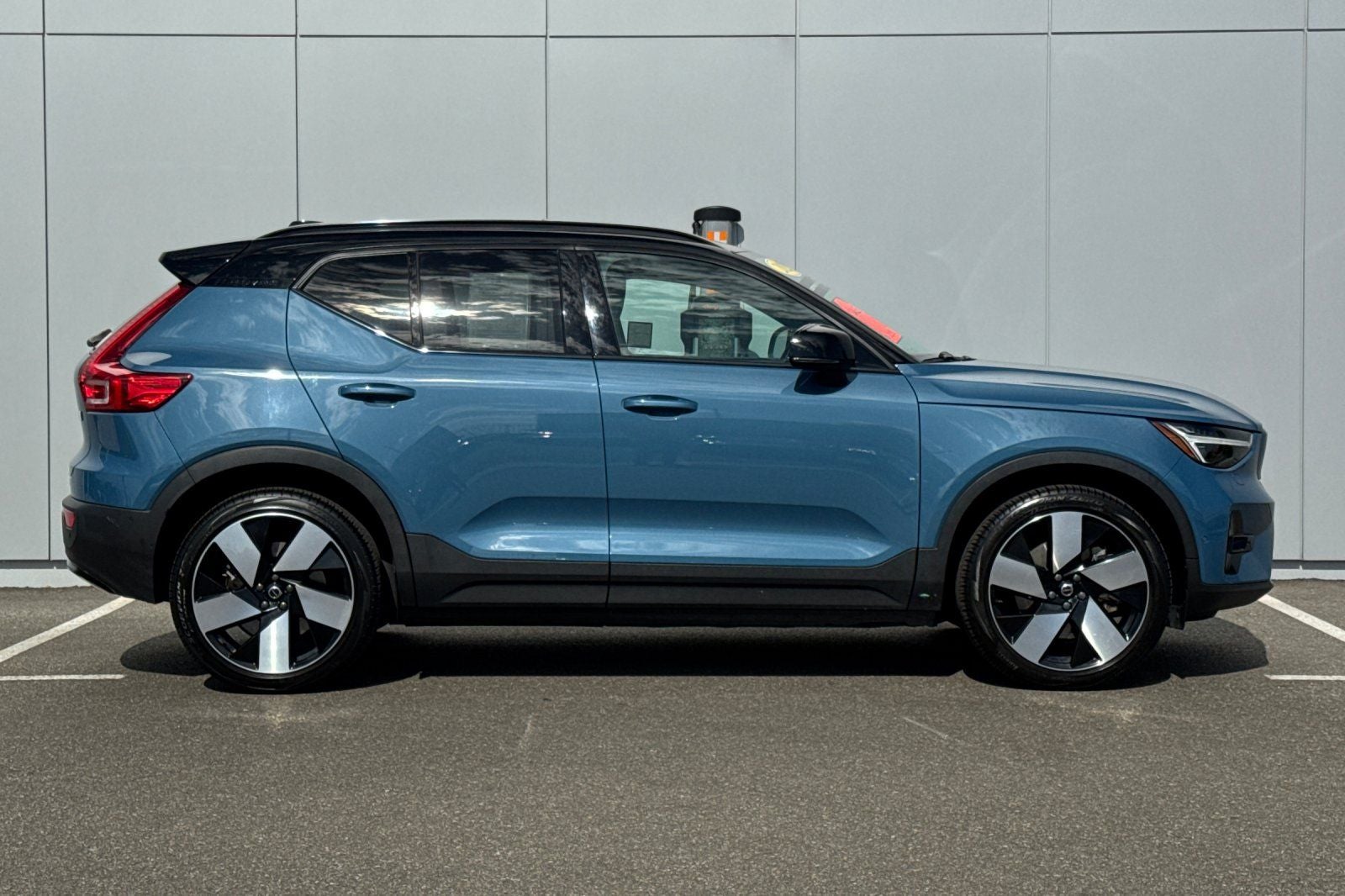 2023 Volvo XC40 Recharge Pure Electric Ultimate