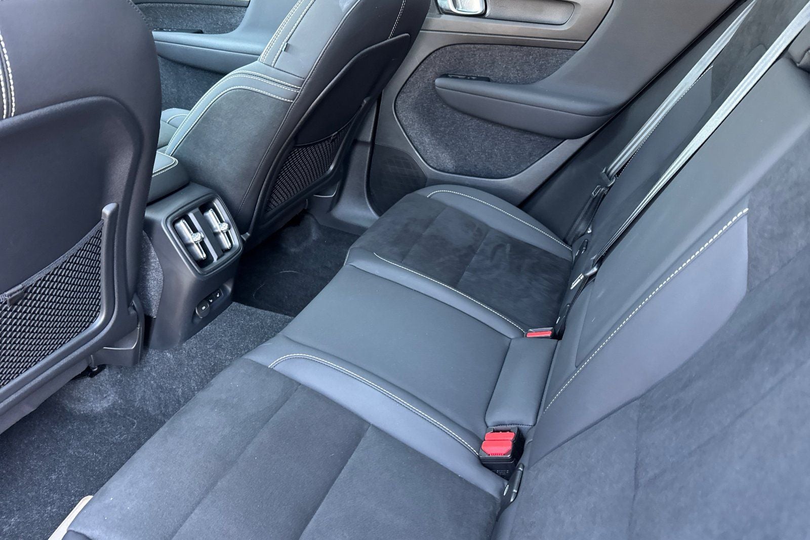 2023 Volvo XC40 Recharge Pure Electric Ultimate