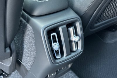 2023 Volvo XC40 Recharge Pure Electric Twin Plus