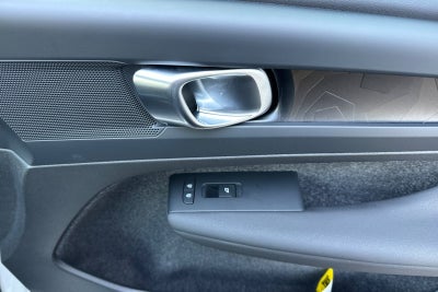2023 Volvo XC40 Recharge Pure Electric Twin Plus