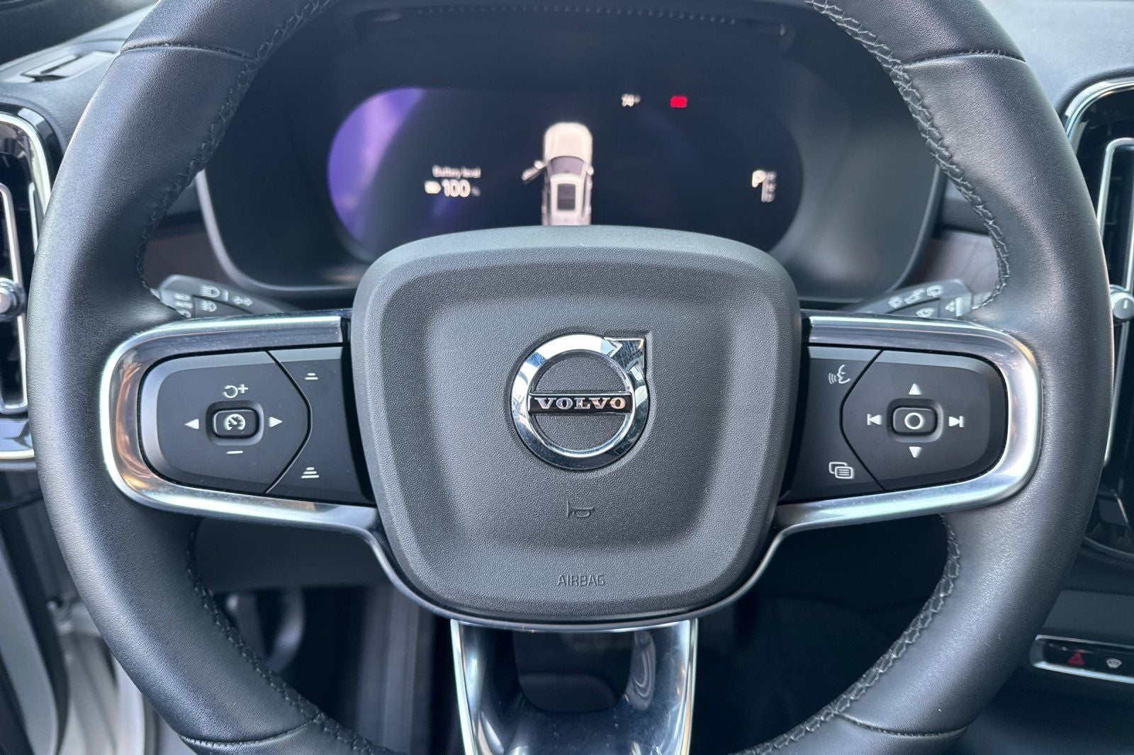 2023 Volvo XC40 Recharge Pure Electric Twin Plus