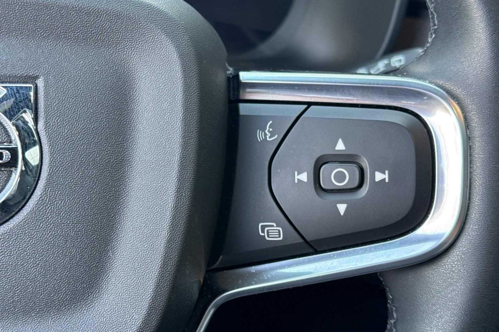 2023 Volvo XC40 Recharge Pure Electric Twin Plus