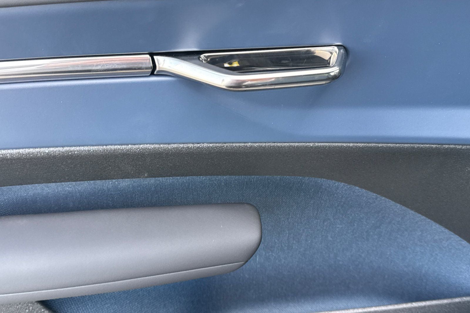 2026 Volvo EX30 Twin Motor Cross Country Ultra