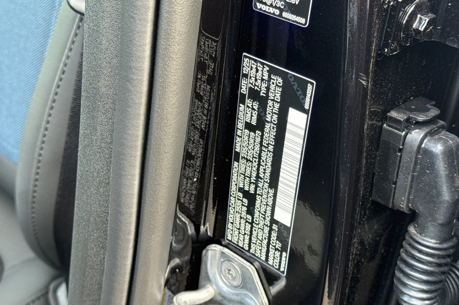 2026 Volvo EX30 Twin Motor Cross Country Ultra