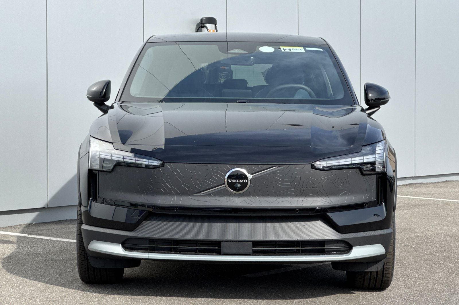 2026 Volvo EX30 Twin Motor Cross Country Ultra