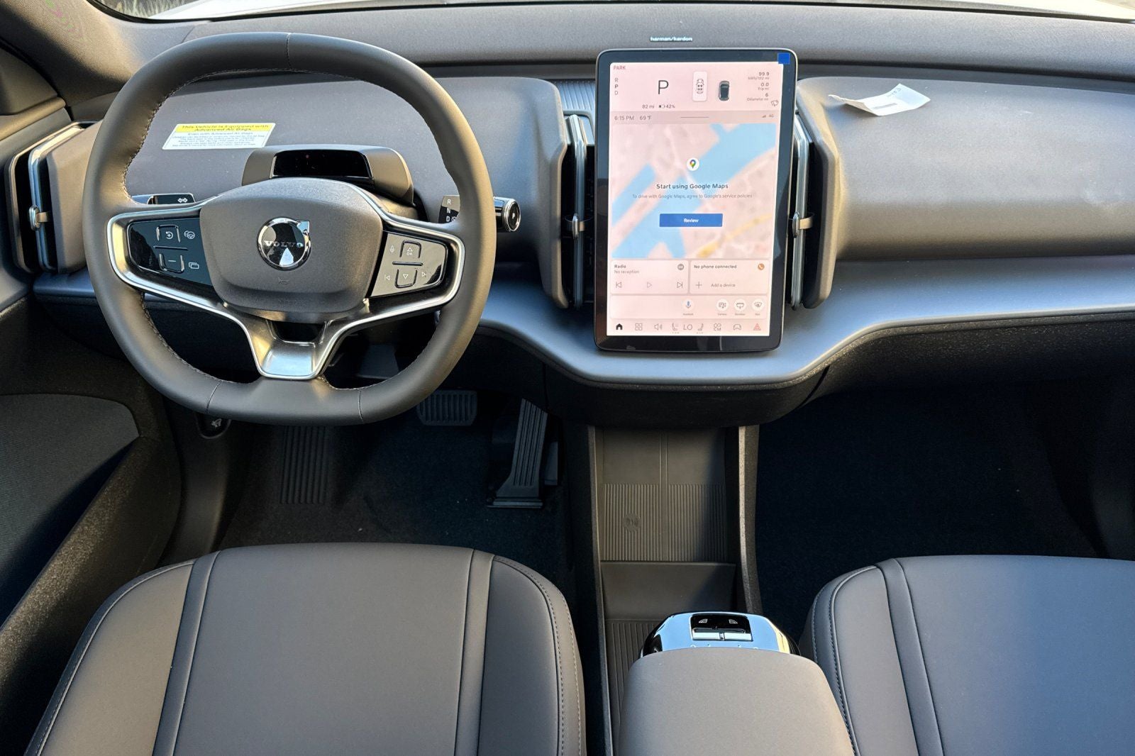 2026 Volvo EX30 Twin Motor Cross Country Ultra