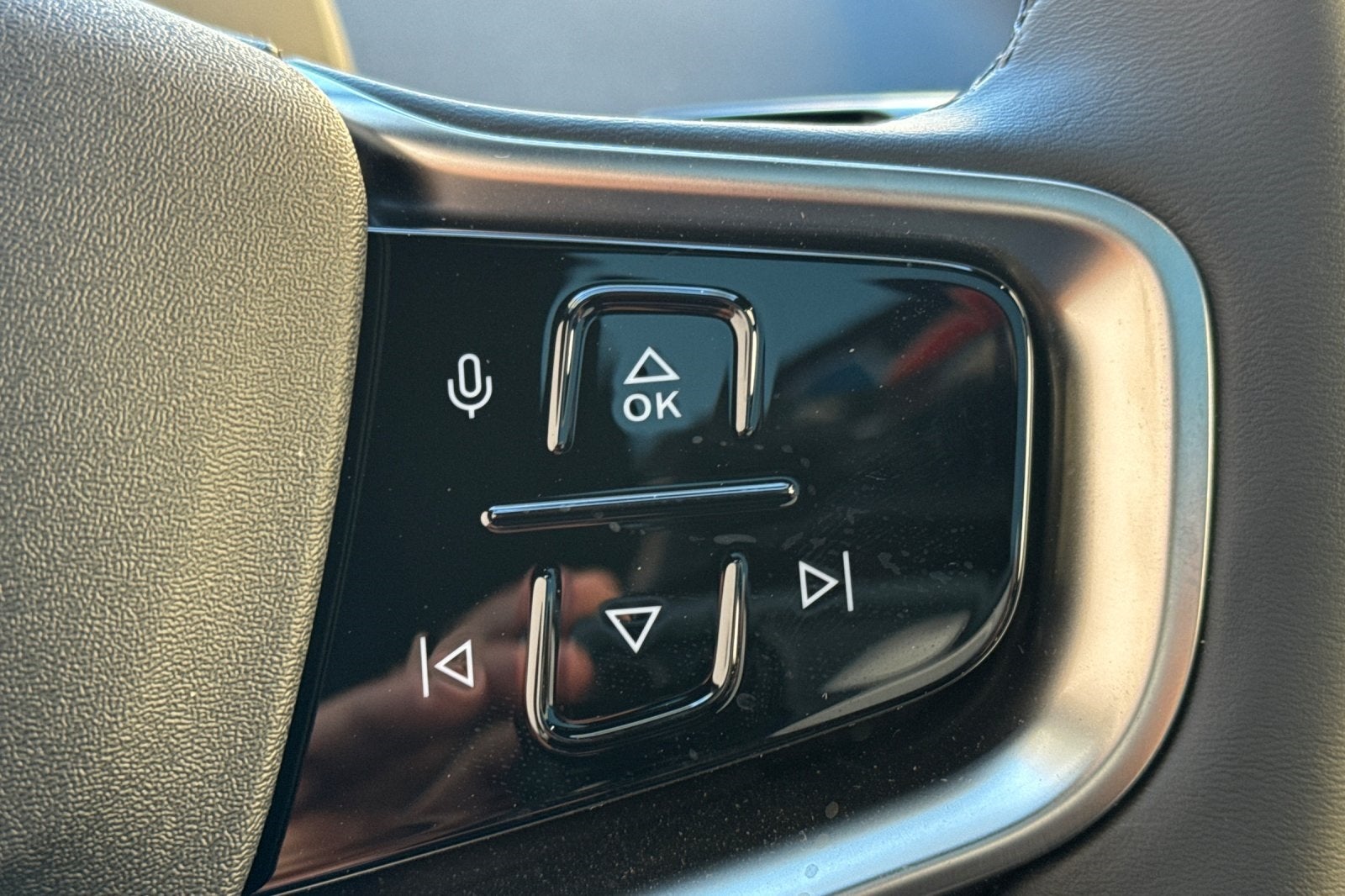 2026 Volvo EX30 Twin Motor Cross Country Ultra