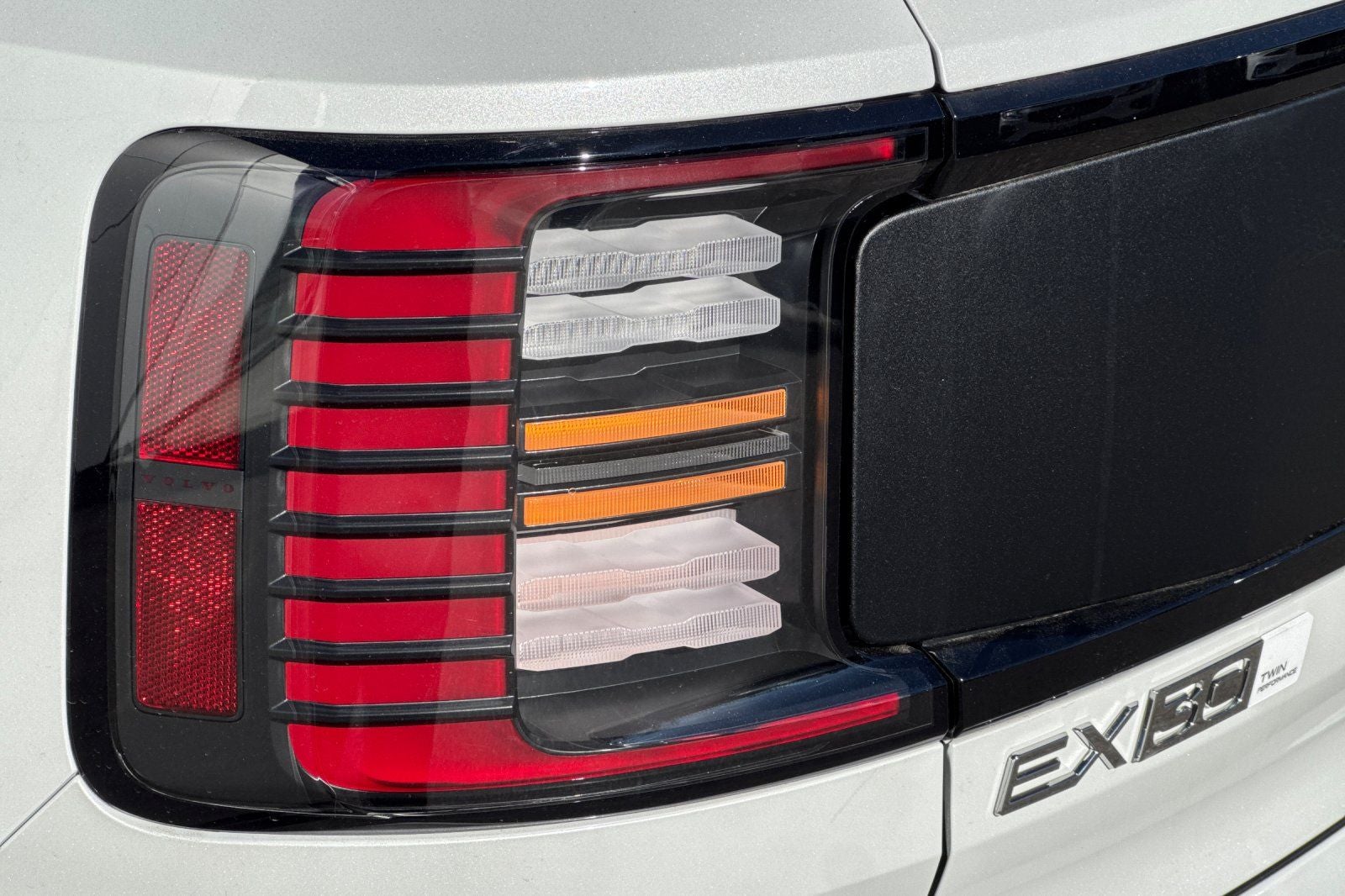 2026 Volvo EX30 Twin Motor Cross Country Ultra