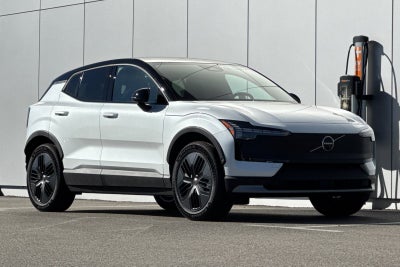 2026 Volvo EX30 Twin Motor Cross Country Ultra