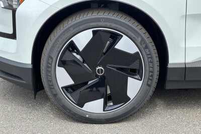 2026 Volvo EX30 Twin Motor Performance Plus