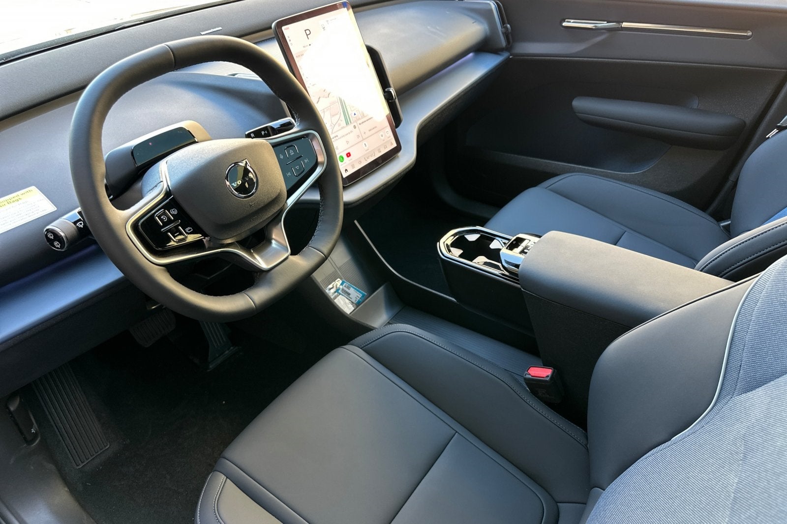 2025 Volvo EX30 Twin Motor Performance Plus