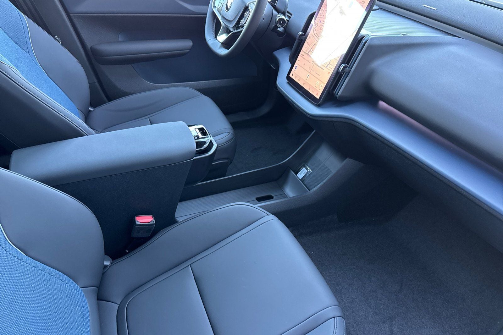 2026 Volvo EX30 Twin Motor Performance Plus
