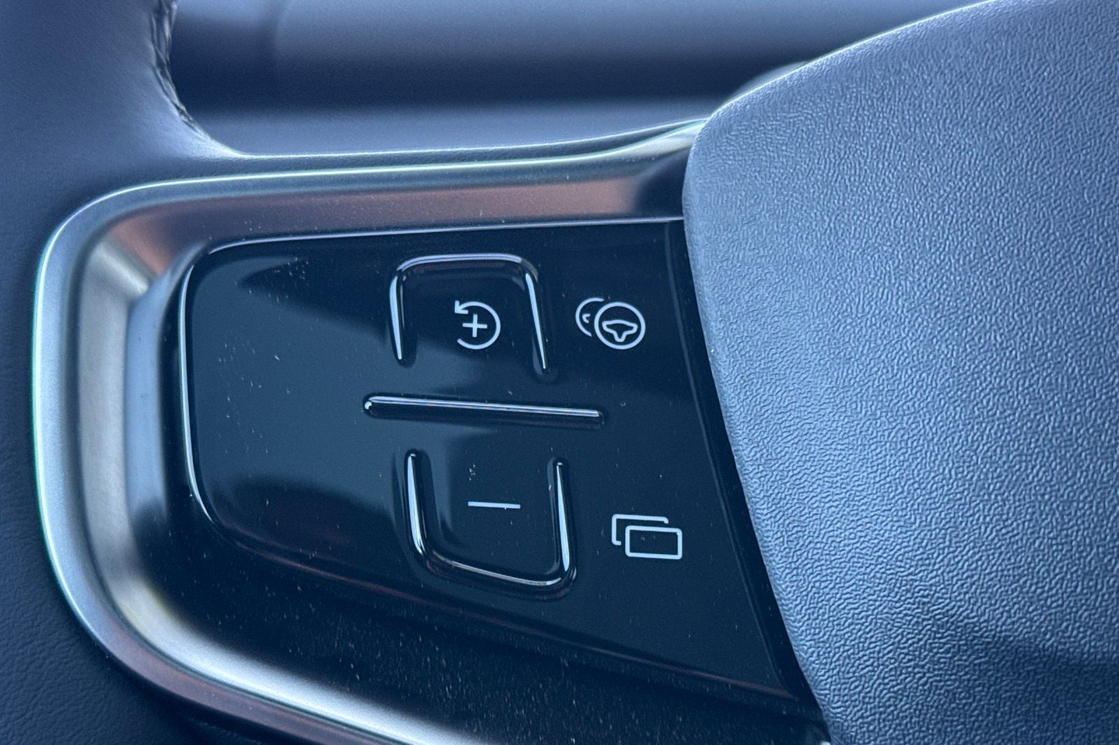 2026 Volvo EX30 Twin Motor Performance Plus