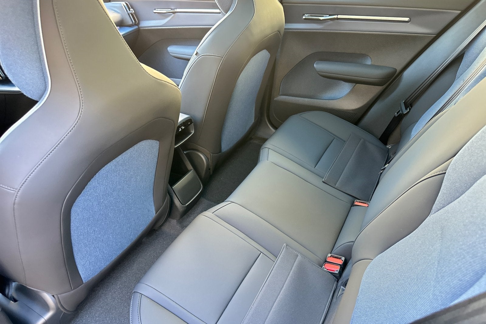 2025 Volvo EX30 Twin Motor Performance Plus