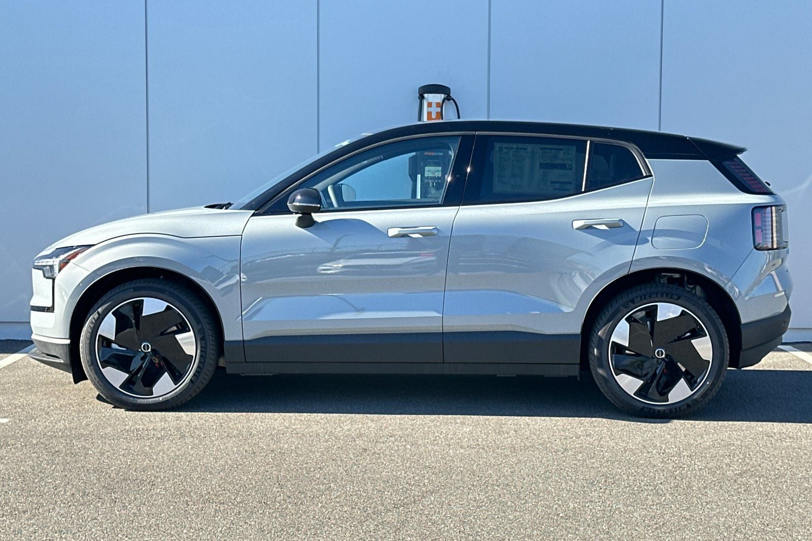 2025 Volvo EX30 Twin Motor Performance Plus