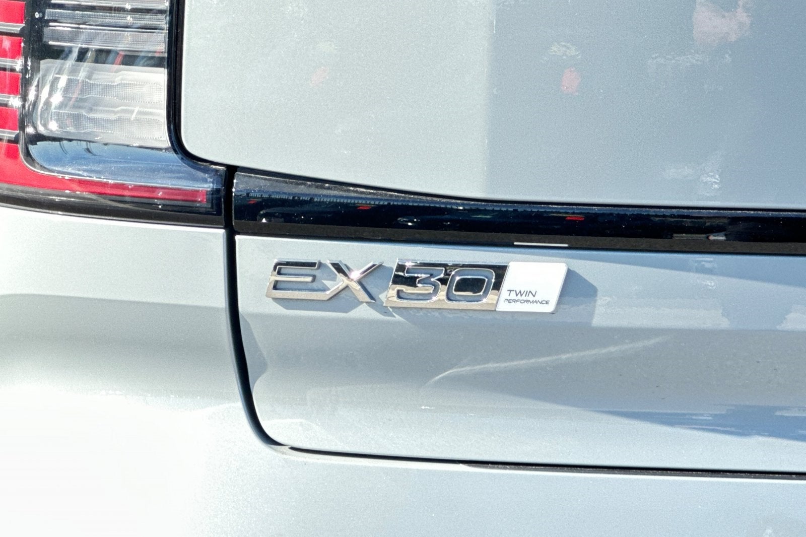 2025 Volvo EX30 Twin Motor Performance Plus